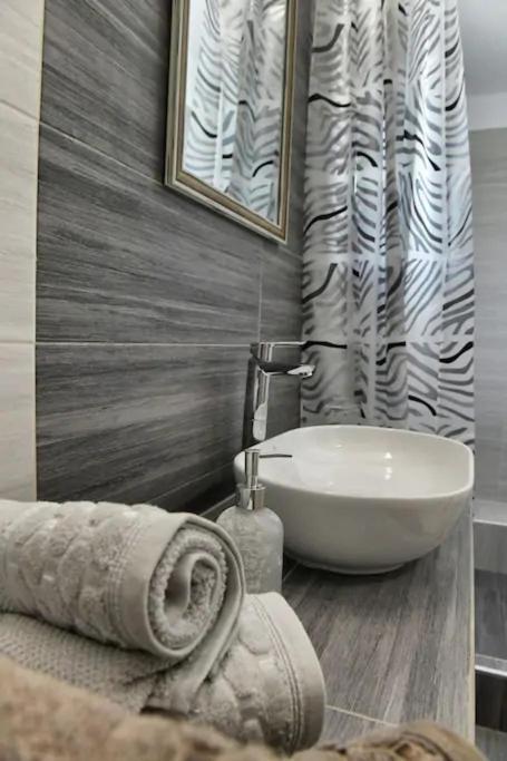 Crystallia Seaside Maisonette By Rentalspro- Nea Moudania Eksteriør billede