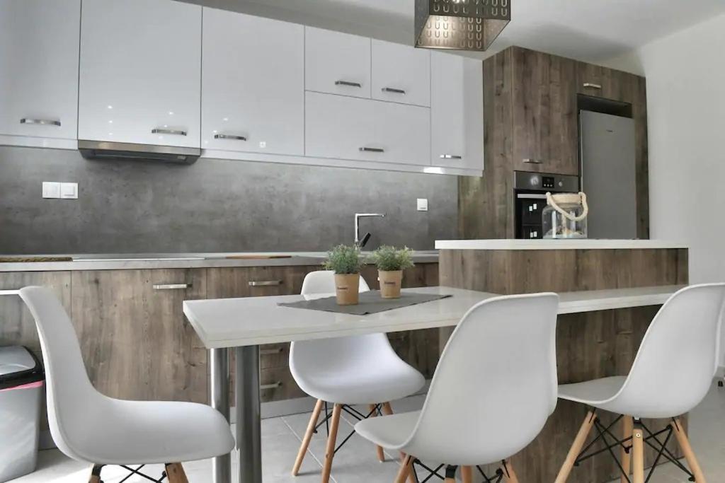 Crystallia Seaside Maisonette By Rentalspro- Nea Moudania Eksteriør billede